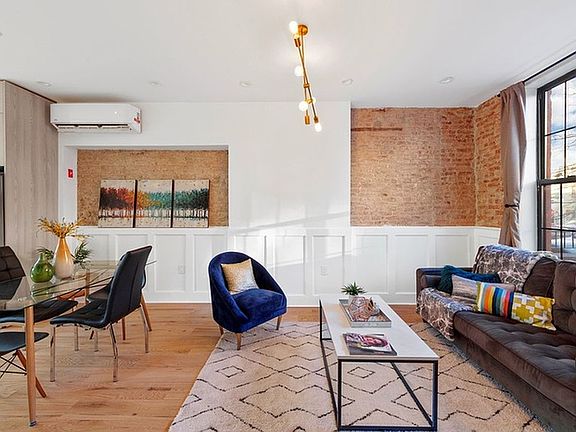 5th image of 62 Rockaway Ave #Townhouse