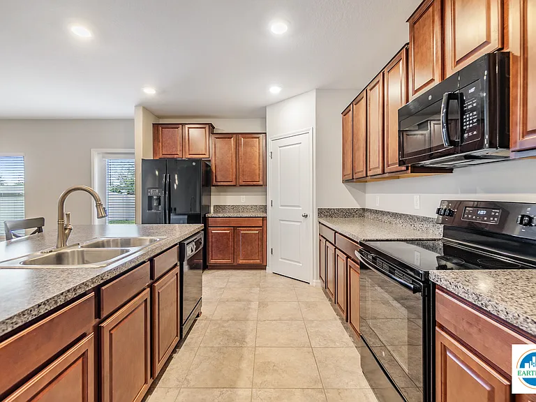 10231 Boggy Moss Dr — Photo 17