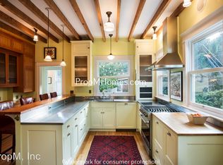 1514 SW Spring St, Portland, OR 97201