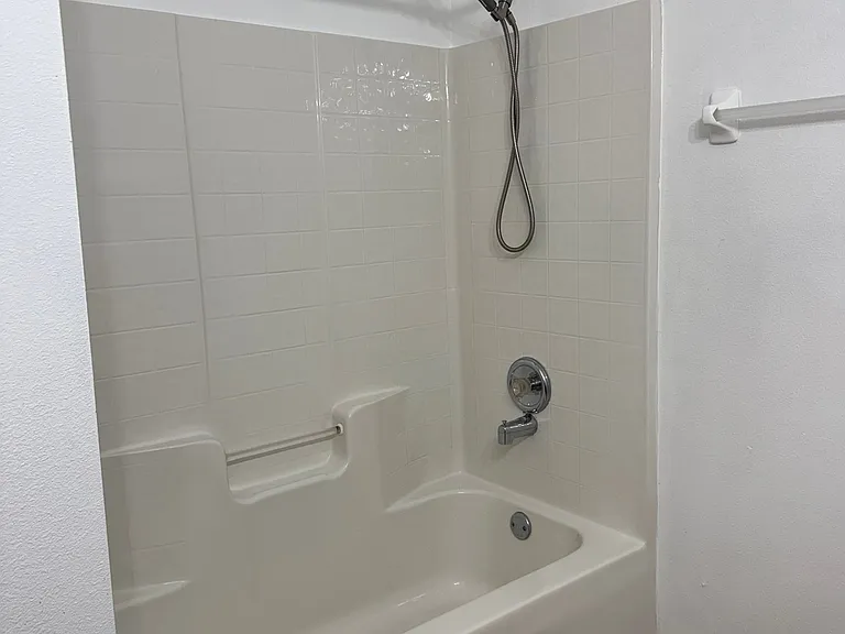 273 Clydesdale Cir — Photo 8