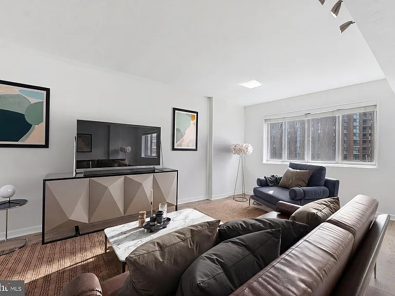5340 Holmes Run Pkwy #704 — Photo 8