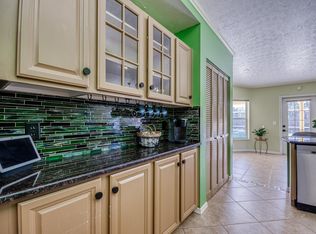 214 NE Blairwood Trce, Jensen Beach, FL 34957