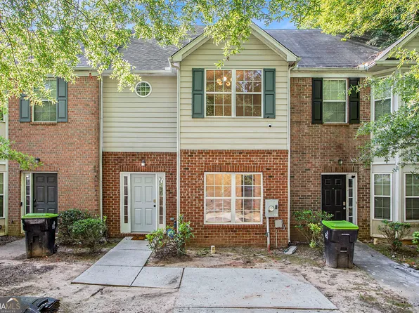 396 Brookview Dr, Riverdale, GA 30274