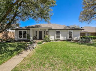 317 Stillmeadow Dr, Garland, TX 75040