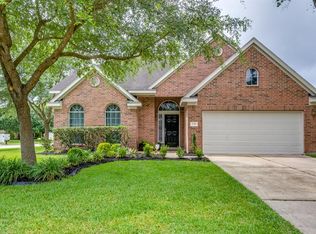 731 New Pines Dr, Spring, TX 77373