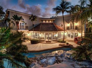 6061 SW 102nd St, Pinecrest, FL 33156