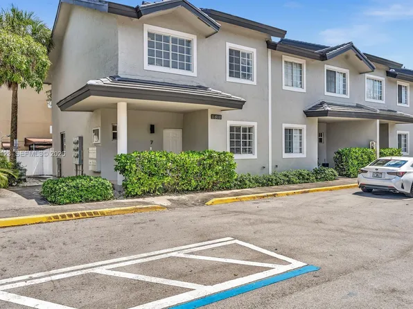11810 NE 19th Dr APT 5, North Miami, FL 33181