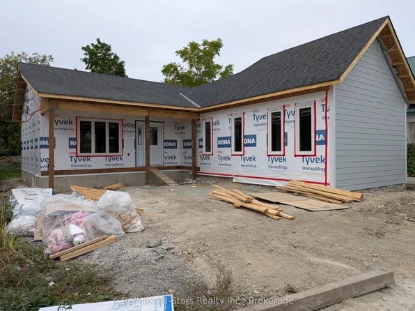 99 Saint Patrick St, Kawartha Lakes, ON K9V 1R7