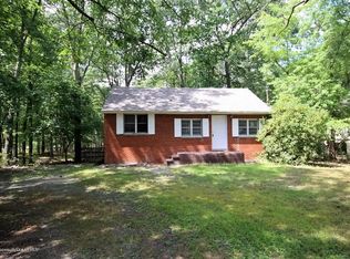 66 N Cooks Bridge Rd, Jackson, NJ 08527