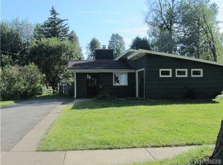 37 Madison St, Lancaster, NY 14086
