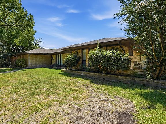 4th image of 2728 Northcrest Dr
