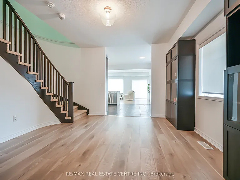 226 Lormont Blvd — Photo 18