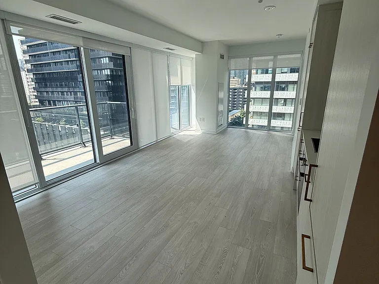 634 Church St #1010 — Photo 3