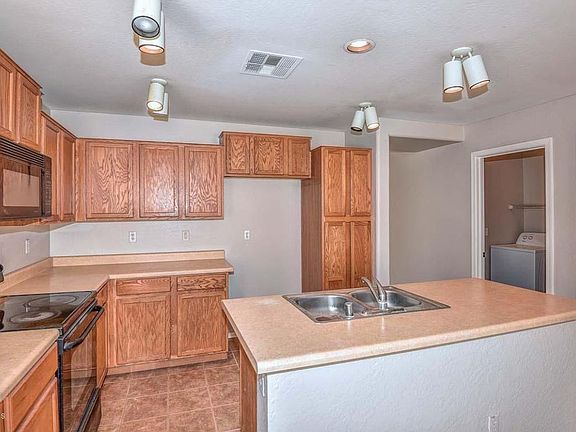 2nd image of 10025 N 115th Dr