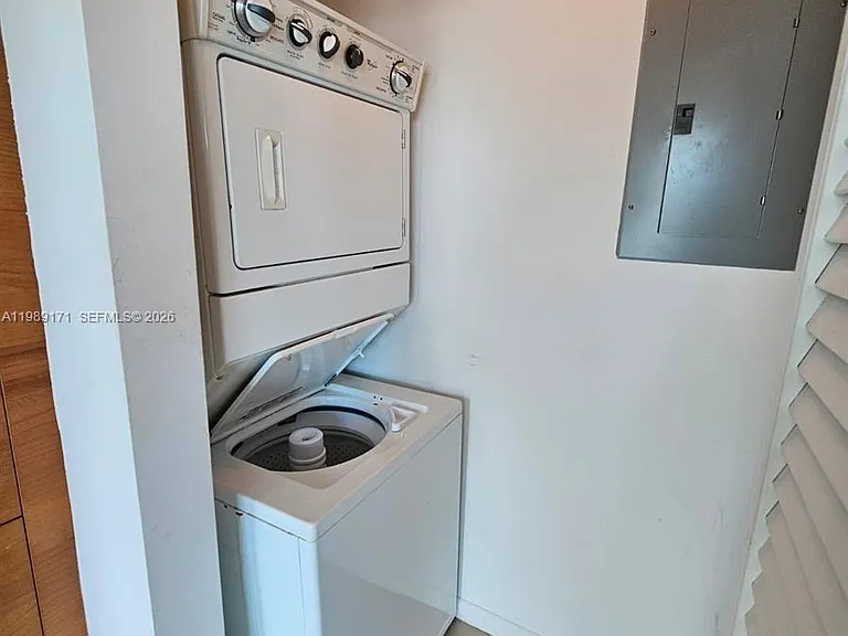 244 Biscayne Blvd #3707 — Photo 16