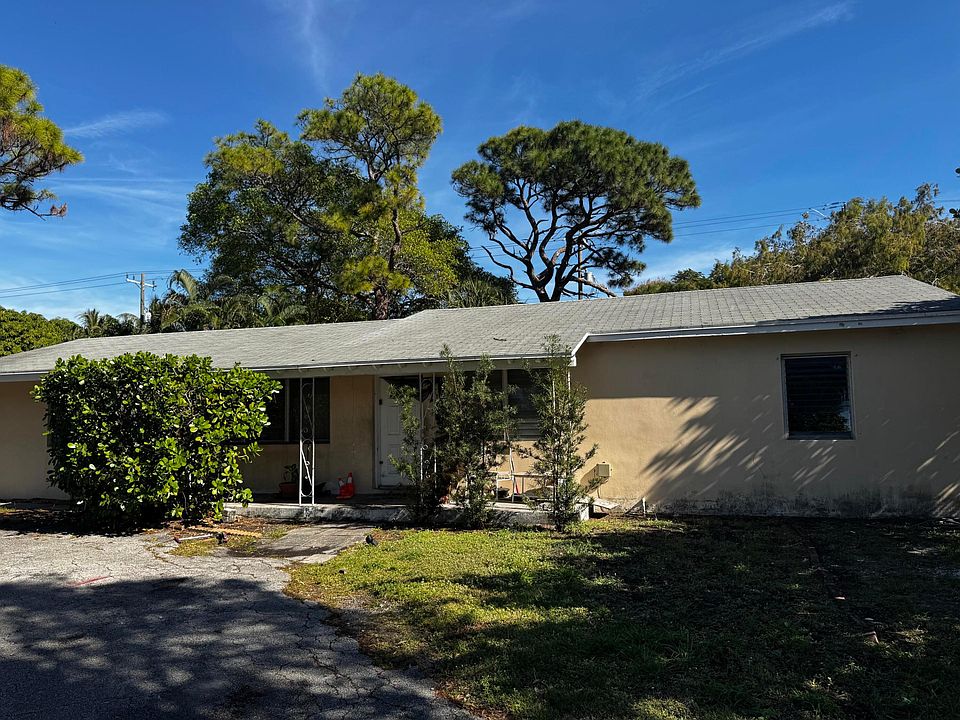 1st image of 1304 NW 2nd Avenue