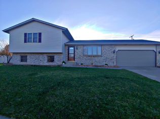 315 Ryan Ct, Hobart, IN 46342