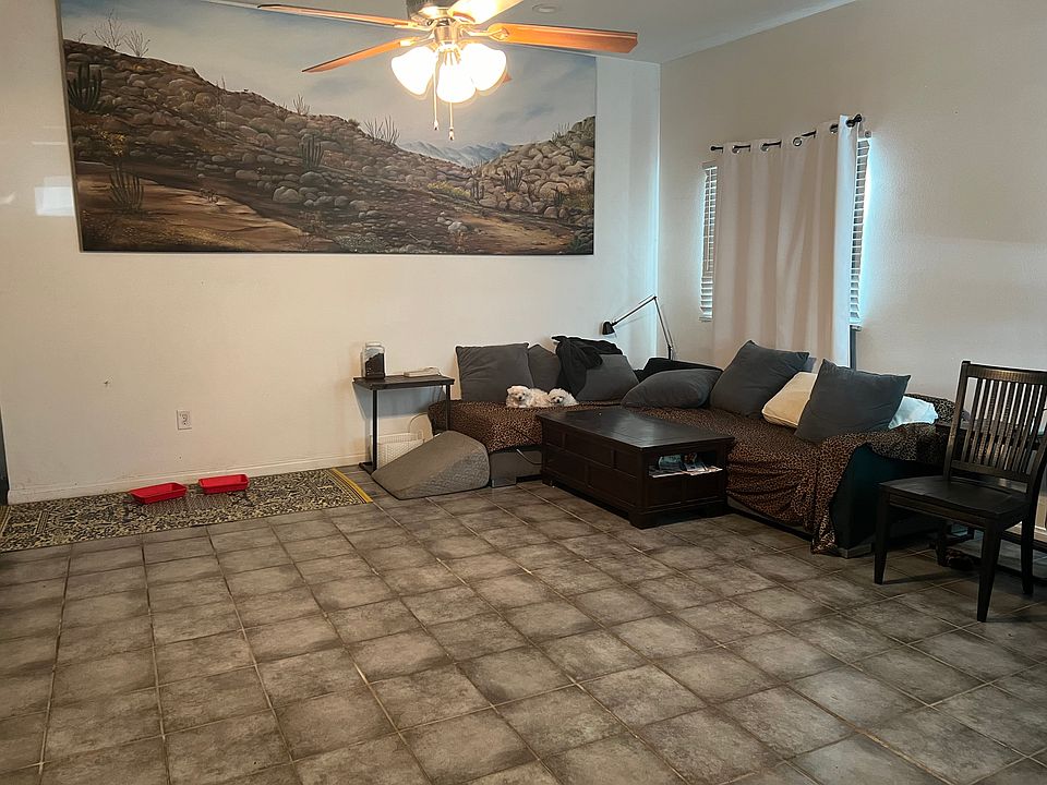 1st image of 10533 De Soto Ave