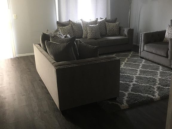 5th image of 2406 New Haven Ct #2406