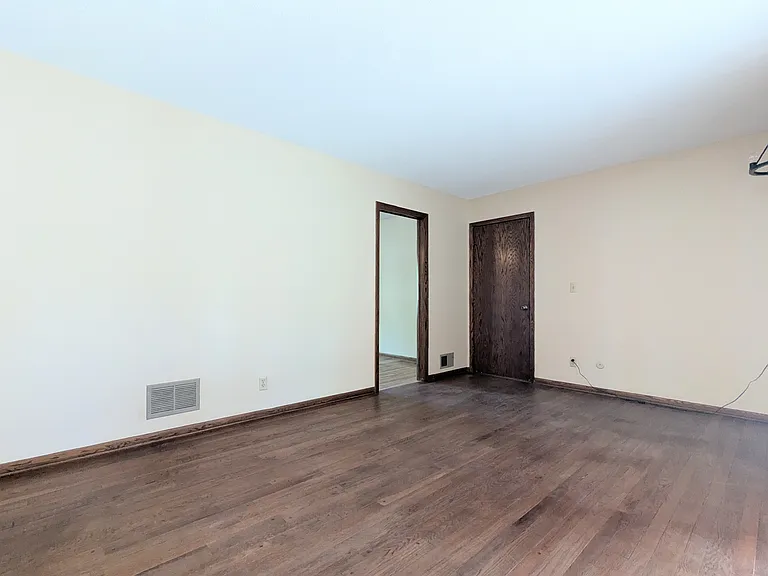 6065 Oakwood Rd — Photo 8