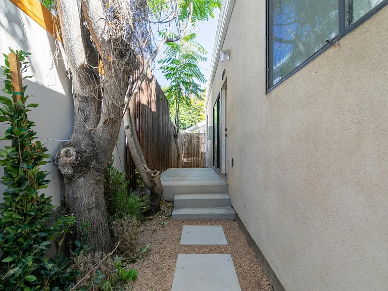 517 N Heliotrope Dr #519.75 — Photo 11