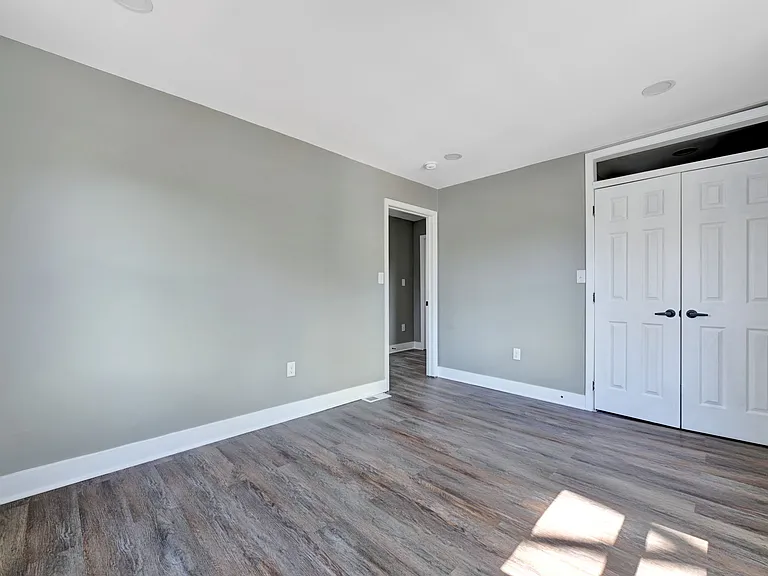 5008 Tuckerman St — Photo 52