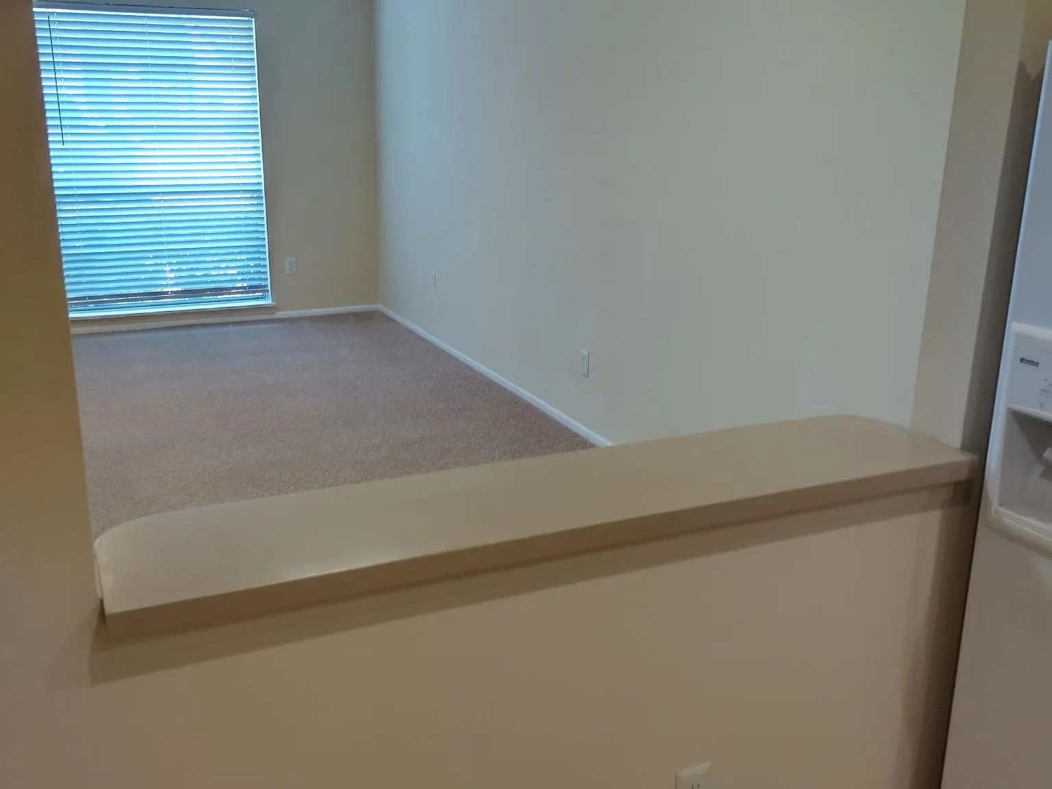 3 bed, 1256 sqft, $1,795 — Photo 4