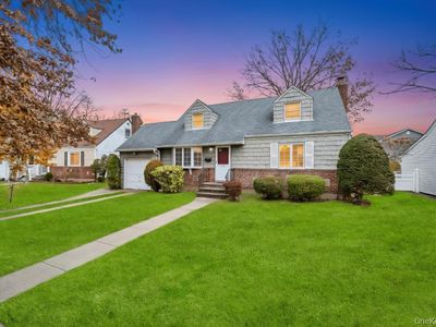 203 Green Valley Road, East Meadow, NY, 11554
