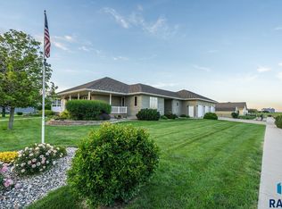 620 4th St, Chancellor, SD 57015