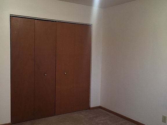 5th image of 1190 Woodbrook Ln
