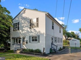 1035 5th Ave, Croydon, PA 19021