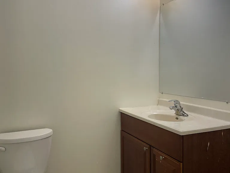 6214 Raymond Rd — Photo 15