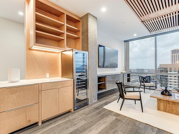 3rd image of 2200 Victory Ave APT 2107