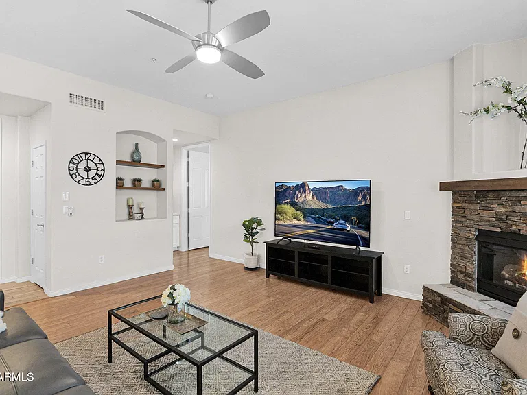16420 N Thompson Peak Pkwy #1063 — Photo 13