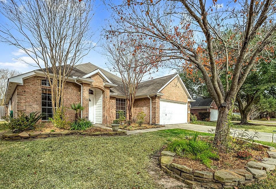 1st image of 17539 Forest Vine Ct
