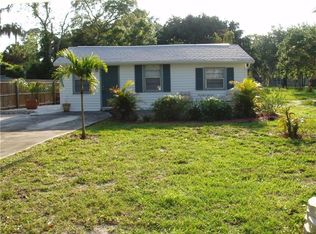 149 Glenwood Ave, Osprey, FL 34229
