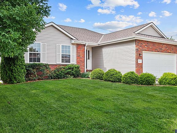 2nd image of 8011 Creek View Ct