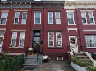 271 Saint Pauls Ave, Jersey City, NJ 07306