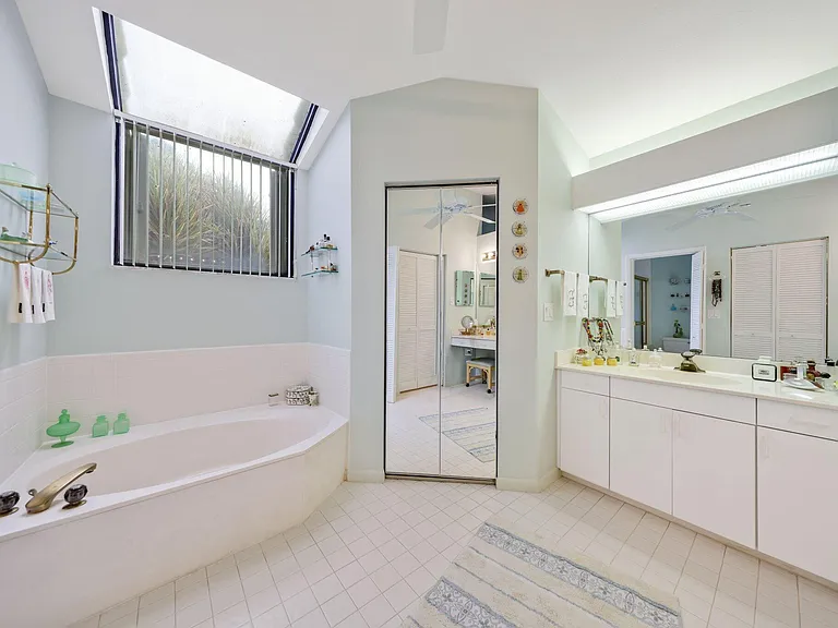 8423 Juddith Ave — Photo 19