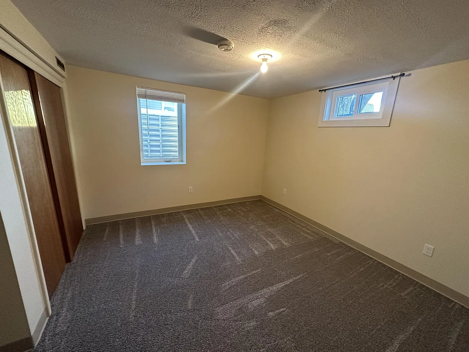 1000 Washington Ave — Photo 2