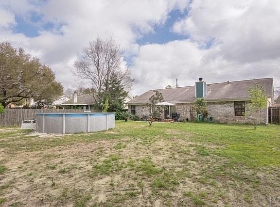 4th image of 7426 Saint James Pl