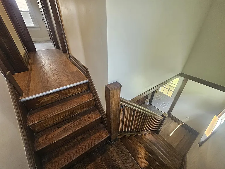 1116 Hickory St — Photo 25