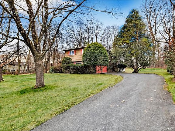2nd image of 33 Douglas Dr