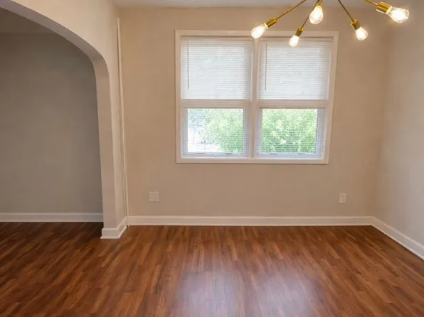 102 Lincoln Ave, Mount Ephraim, NJ 08059