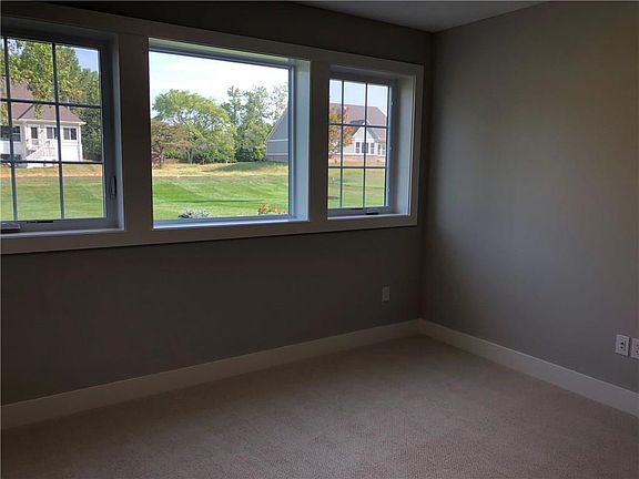 4th image of 5806 Darcy Ct