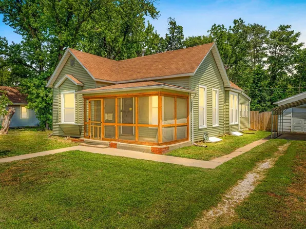 820 NE Poplar St, Topeka, KS 66616