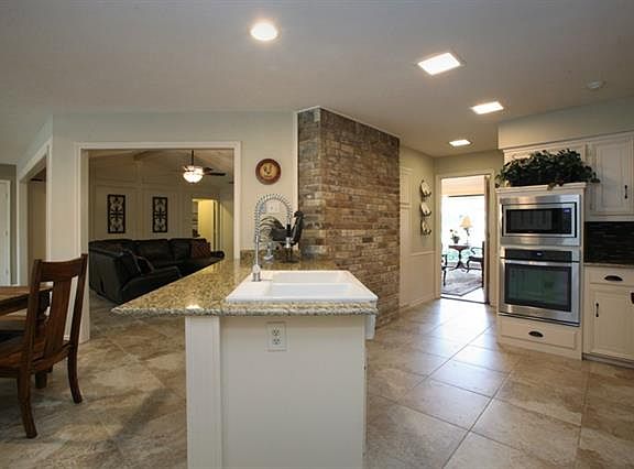 5th image of 519 Harvest Glen Dr