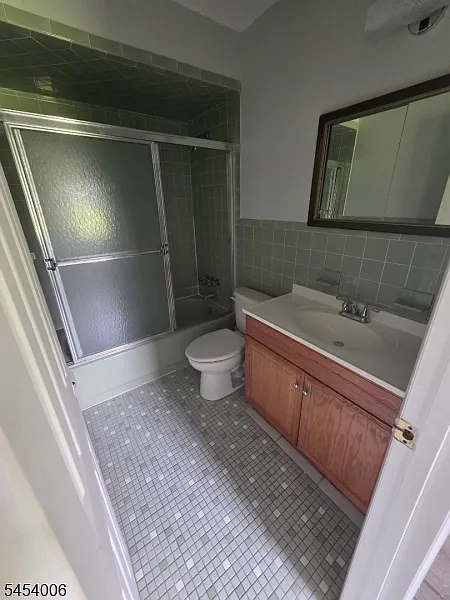 2 bed, 1.0 bath, $1,700 — Photo 4