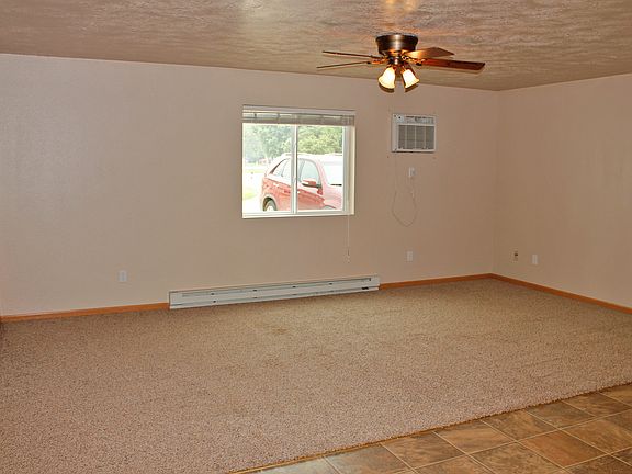 4th image of 305 N Broadway St #307-2
