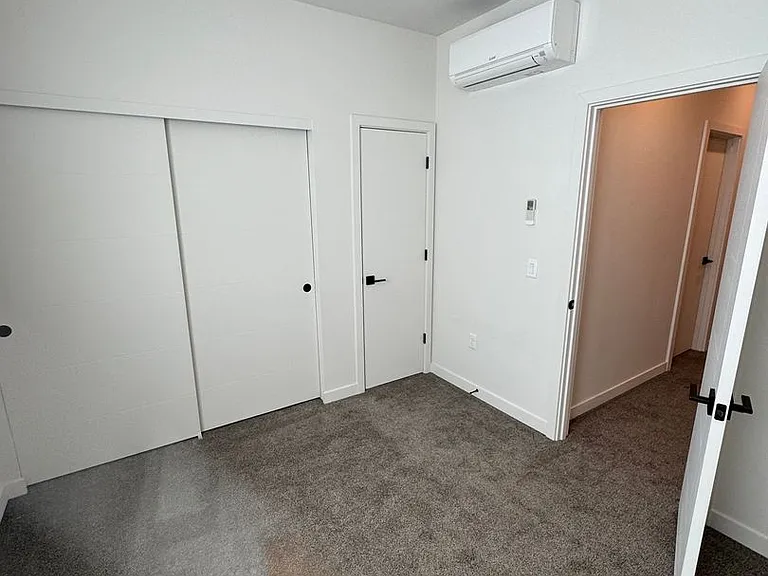 Emerald Townhomes — Photo 18